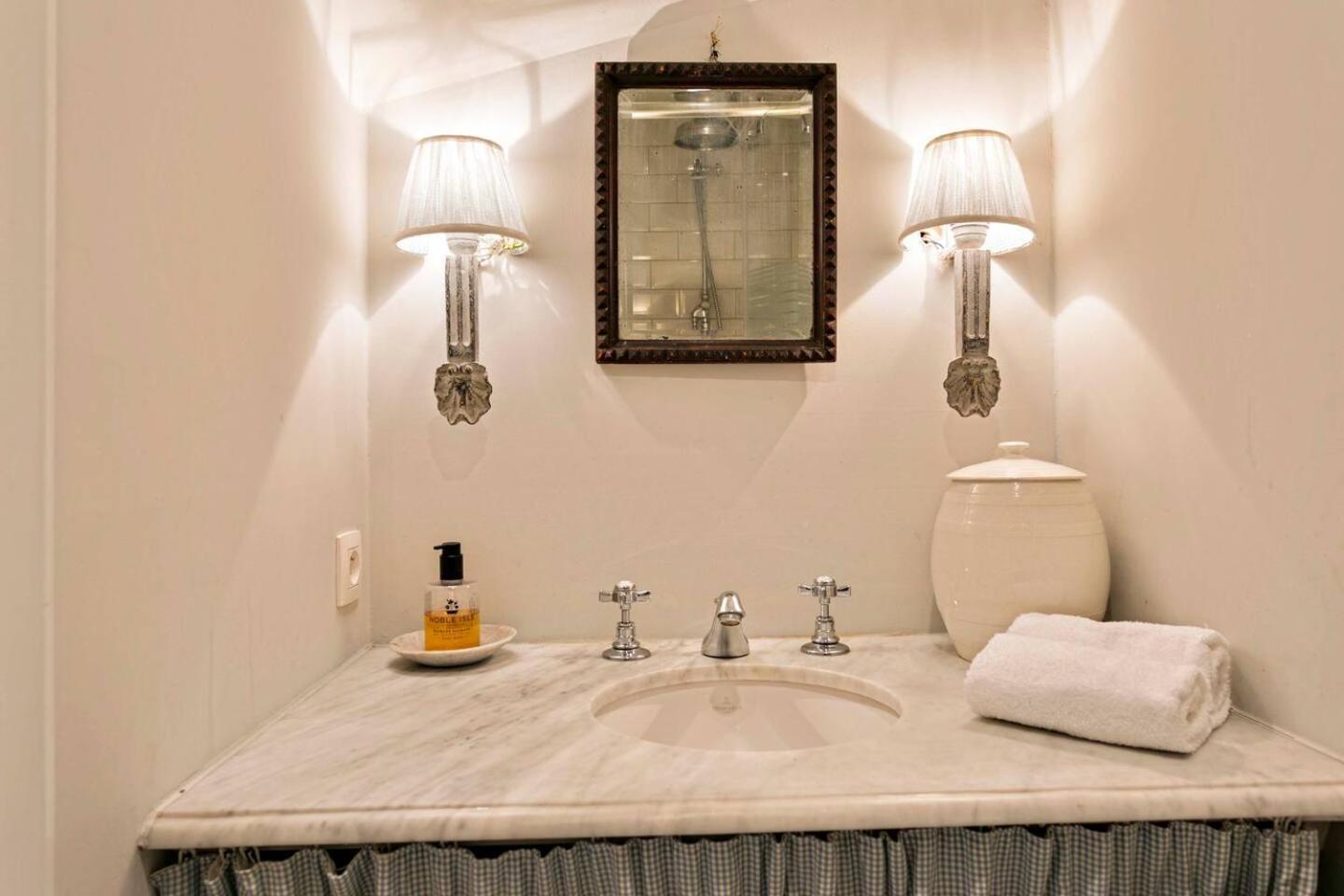 Guesthouse Groeninghe In The Centre Of Bruges Extérieur photo