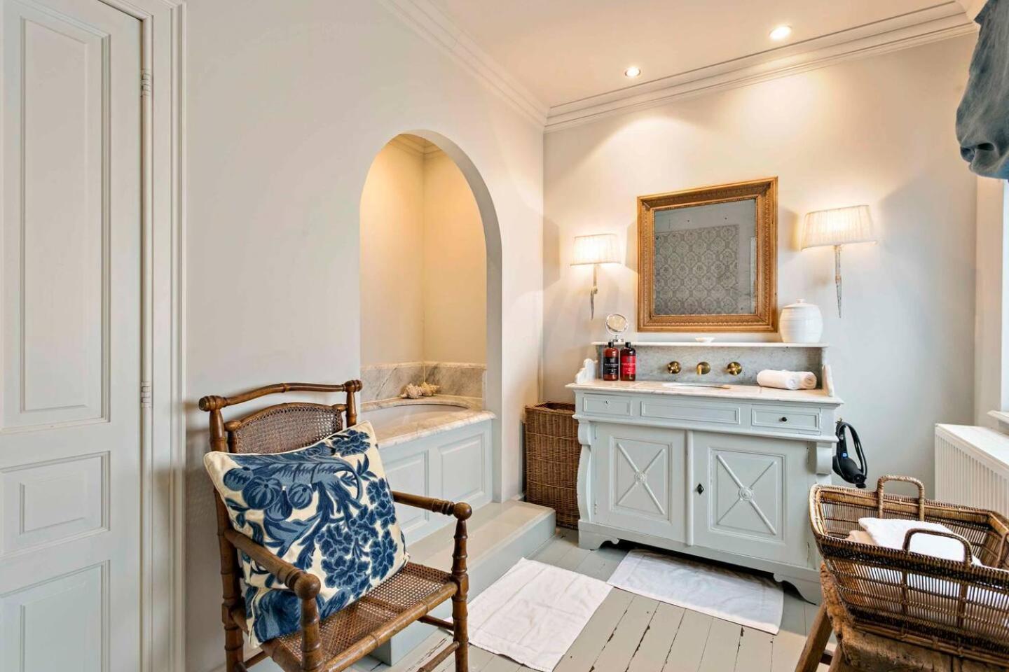 Guesthouse Groeninghe In The Centre Of Bruges Extérieur photo